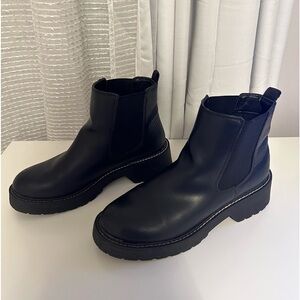 Madden Girl Black Chelsea Boot